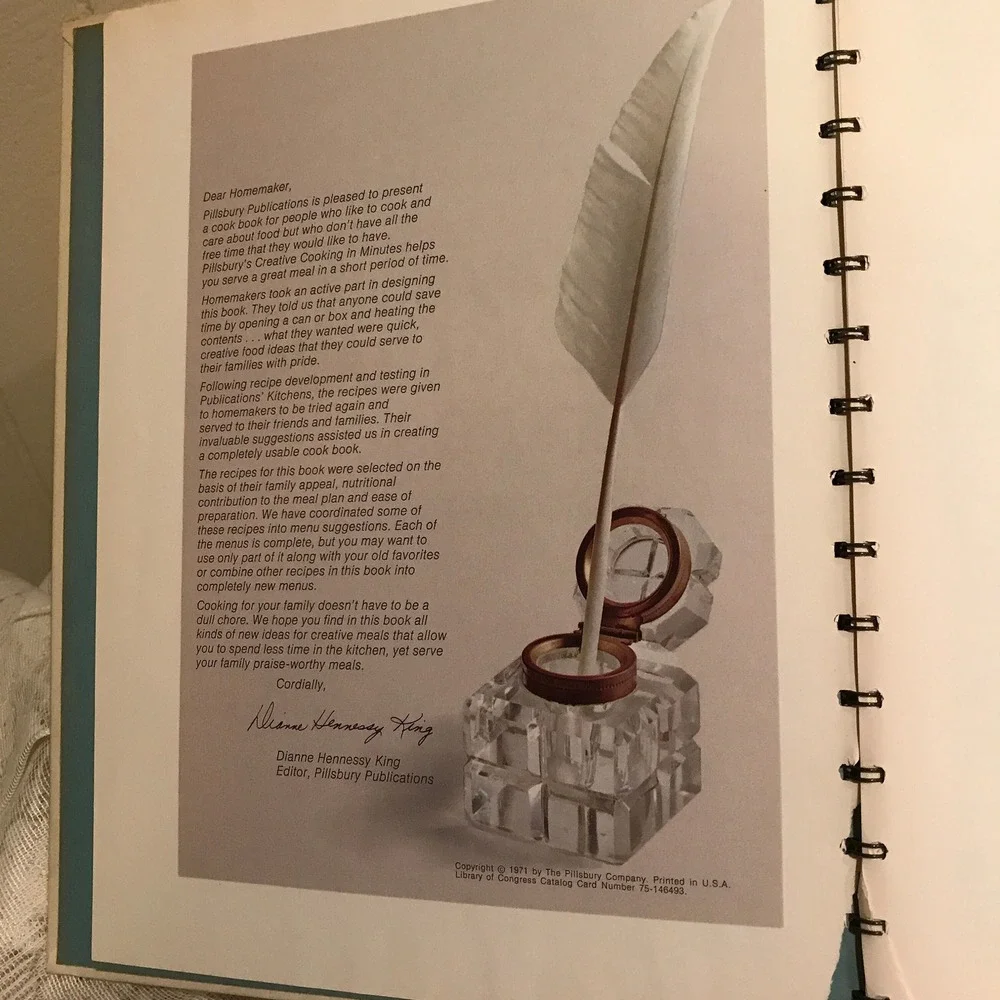 Cook Book‎ Pillsbury's Creative Cooking In Minutes 1971 Old Stand-by Recipes
